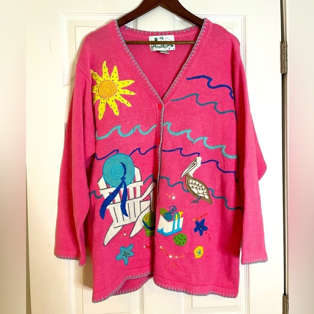 QUACKER FACTORY PINK CARDIGAN WITH BEACH THEME DETAIL - 1X